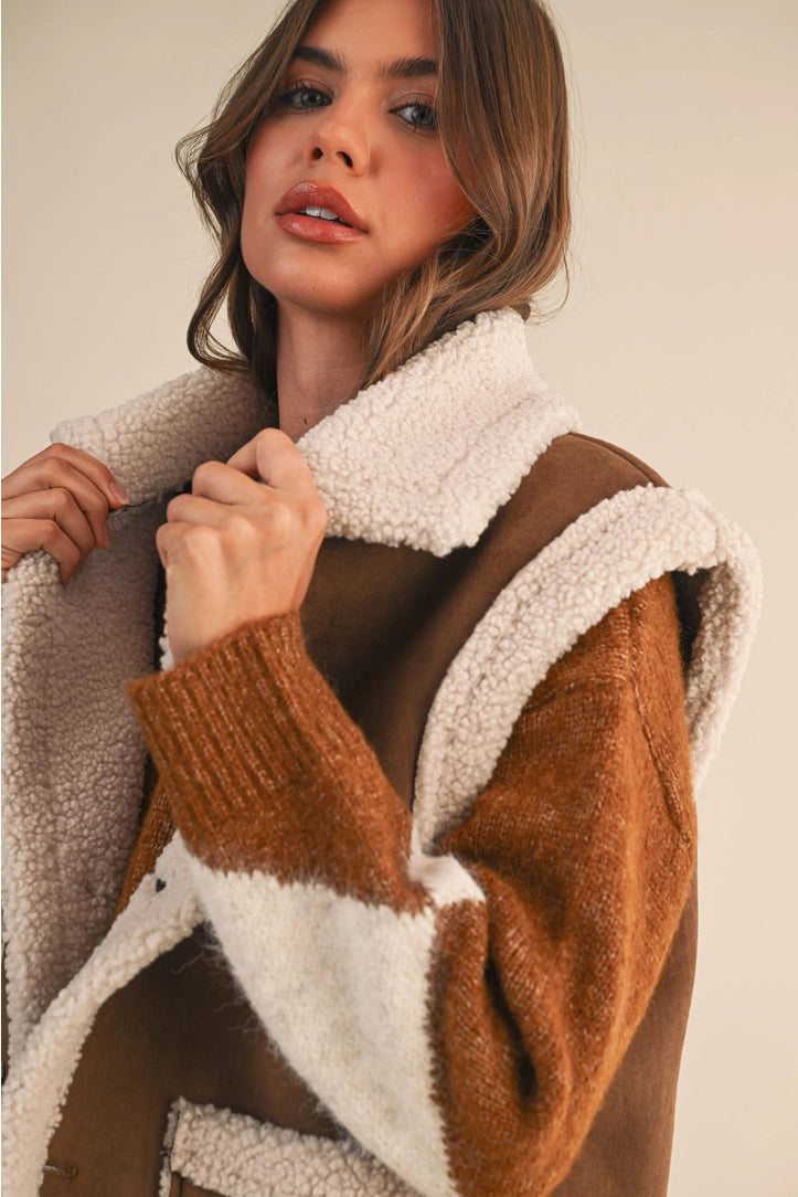 LENNOX VEST - CHESTNUT