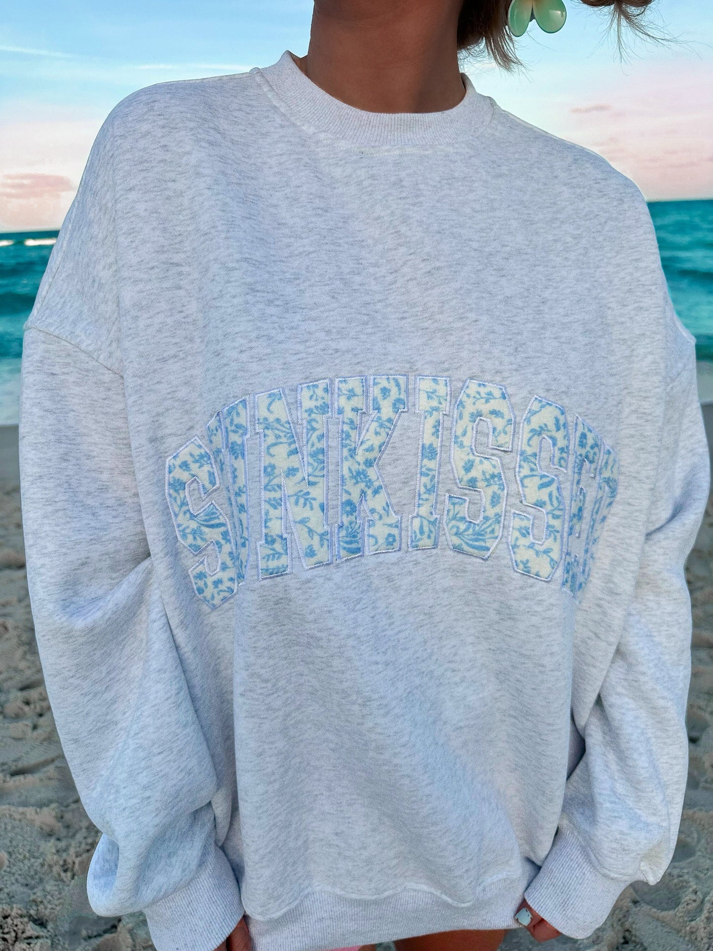 SUNKISSED FLORAL CREW