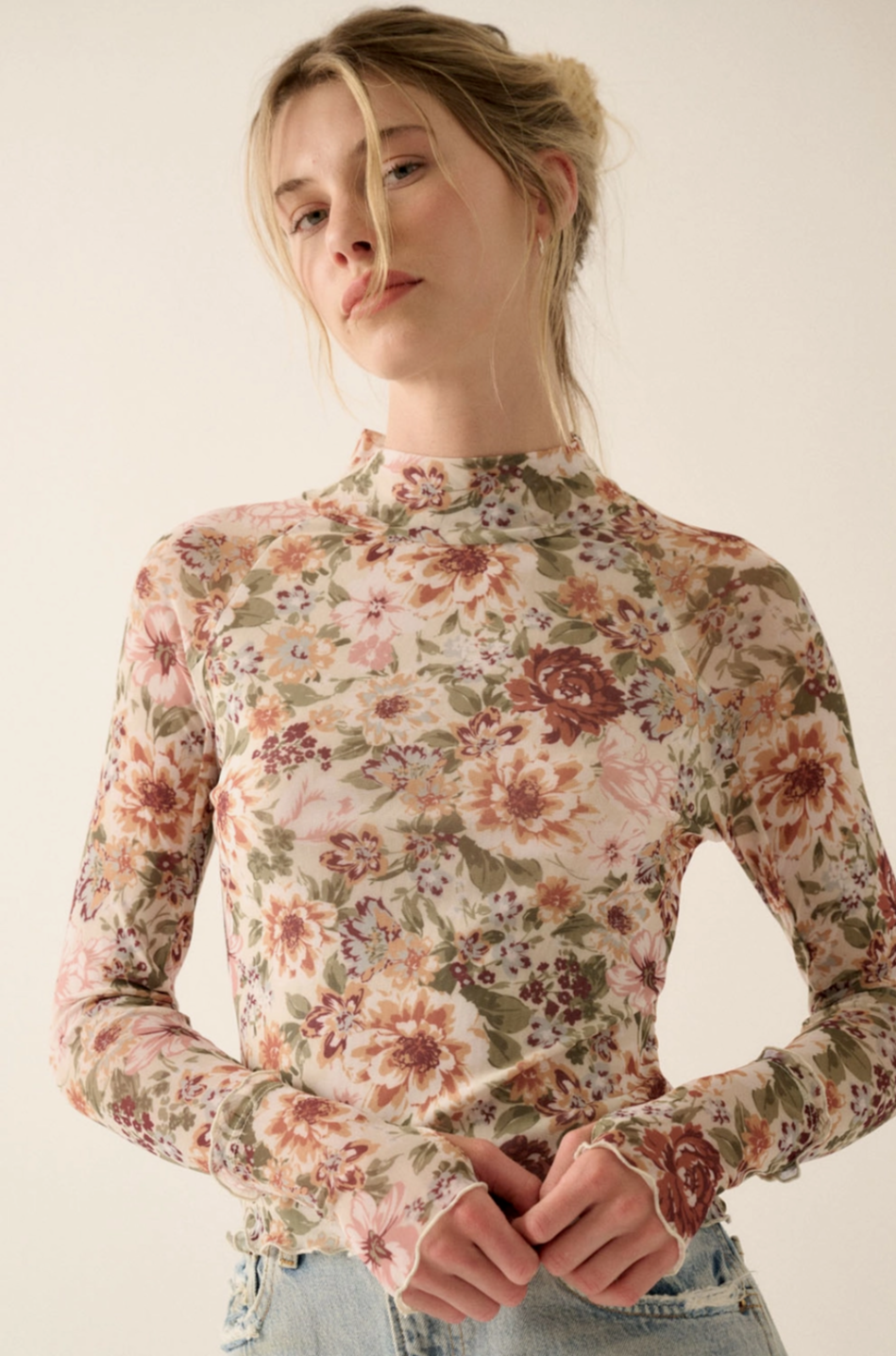 LAYERING RUFFLE TOP - WARM FLORAL