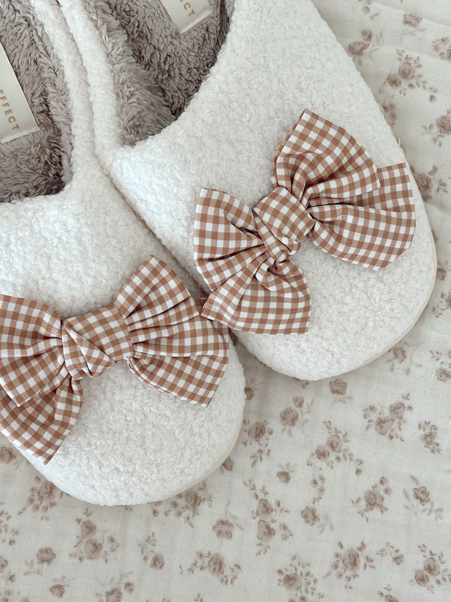SUNDAY MORNING SLIPPERS