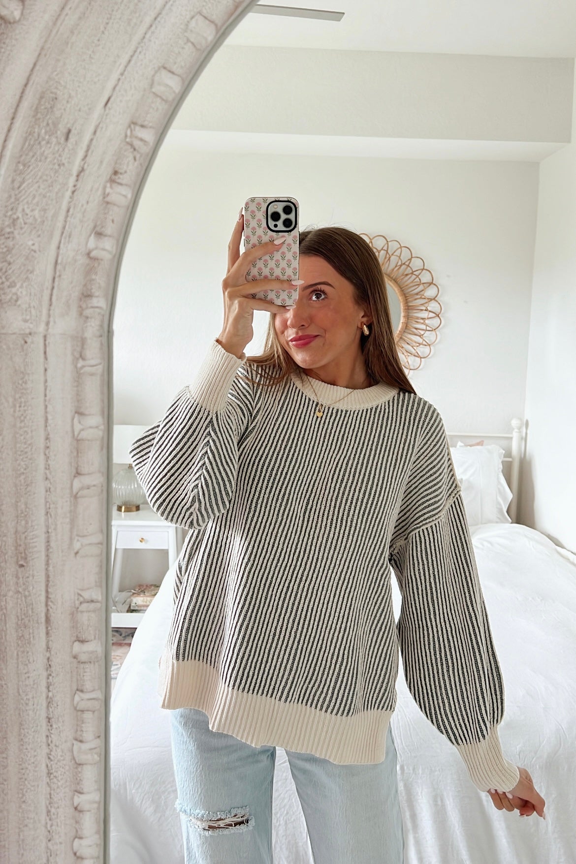 WILLOW CREWNECK - PINK AND OLIVE