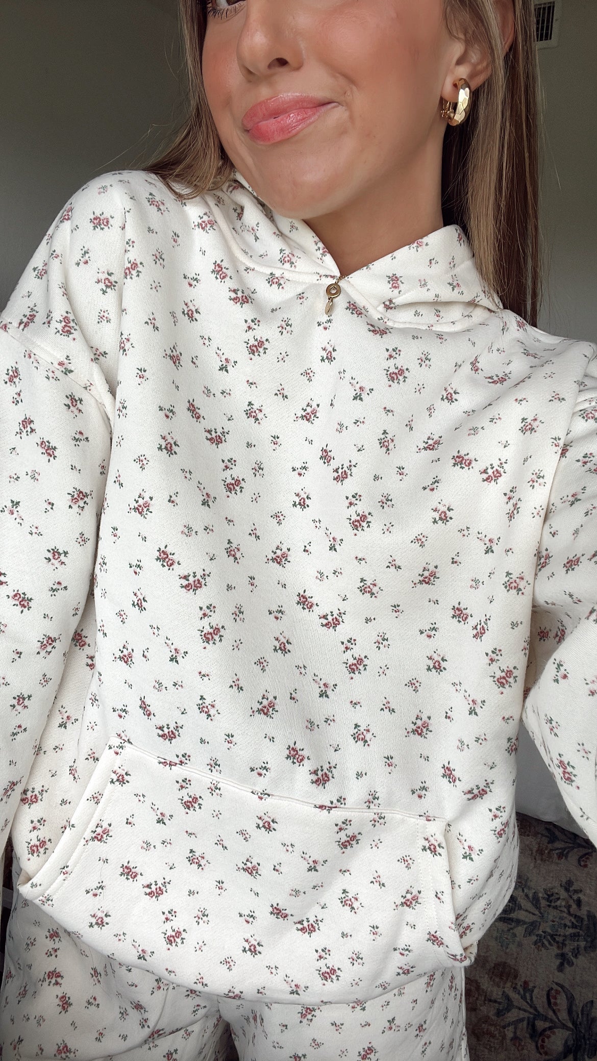 LOVELY FLORAL SET
