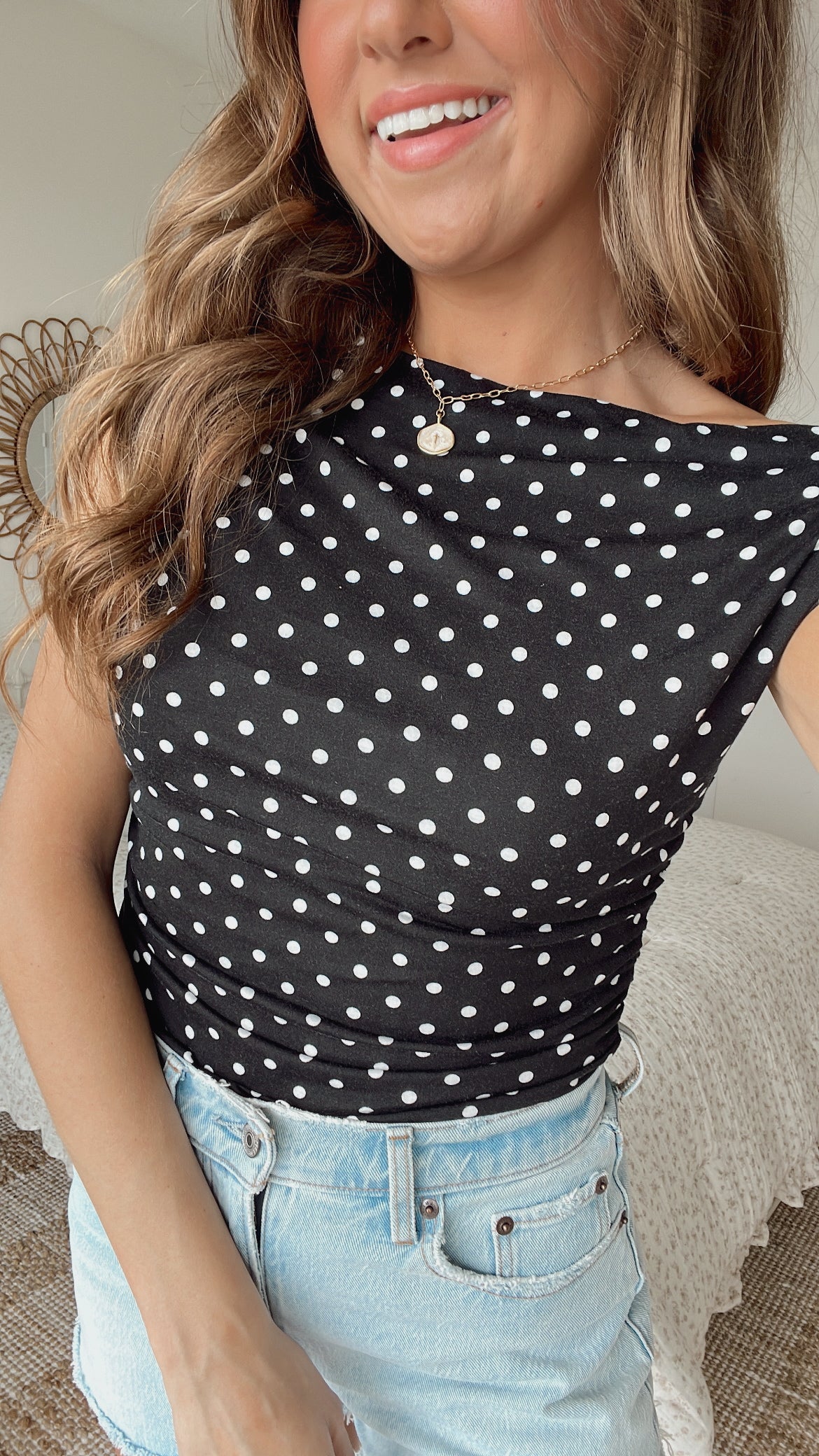 CLASSIC CHIC TOP