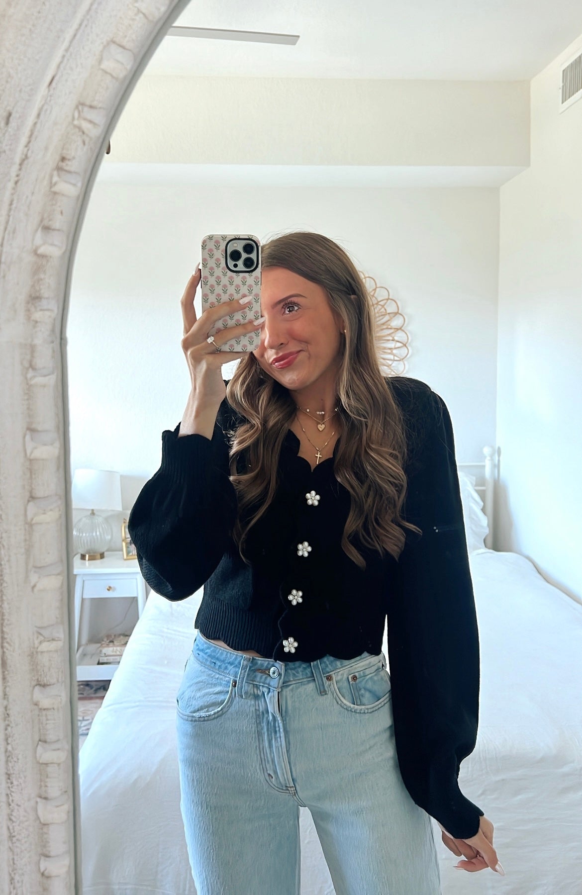 PEARL DAISY CARDIGAN
