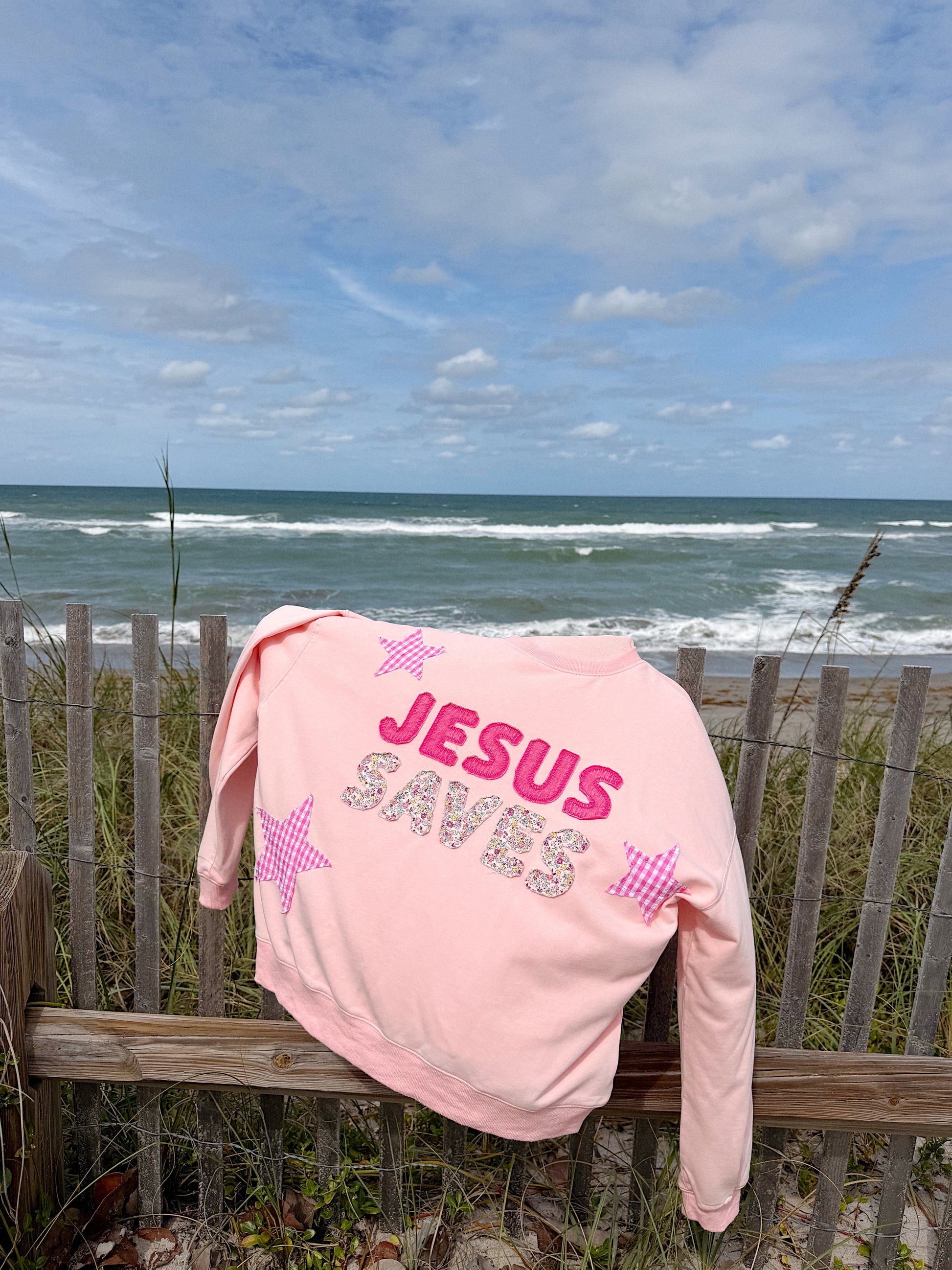 Jesus Saves Crew - Pink