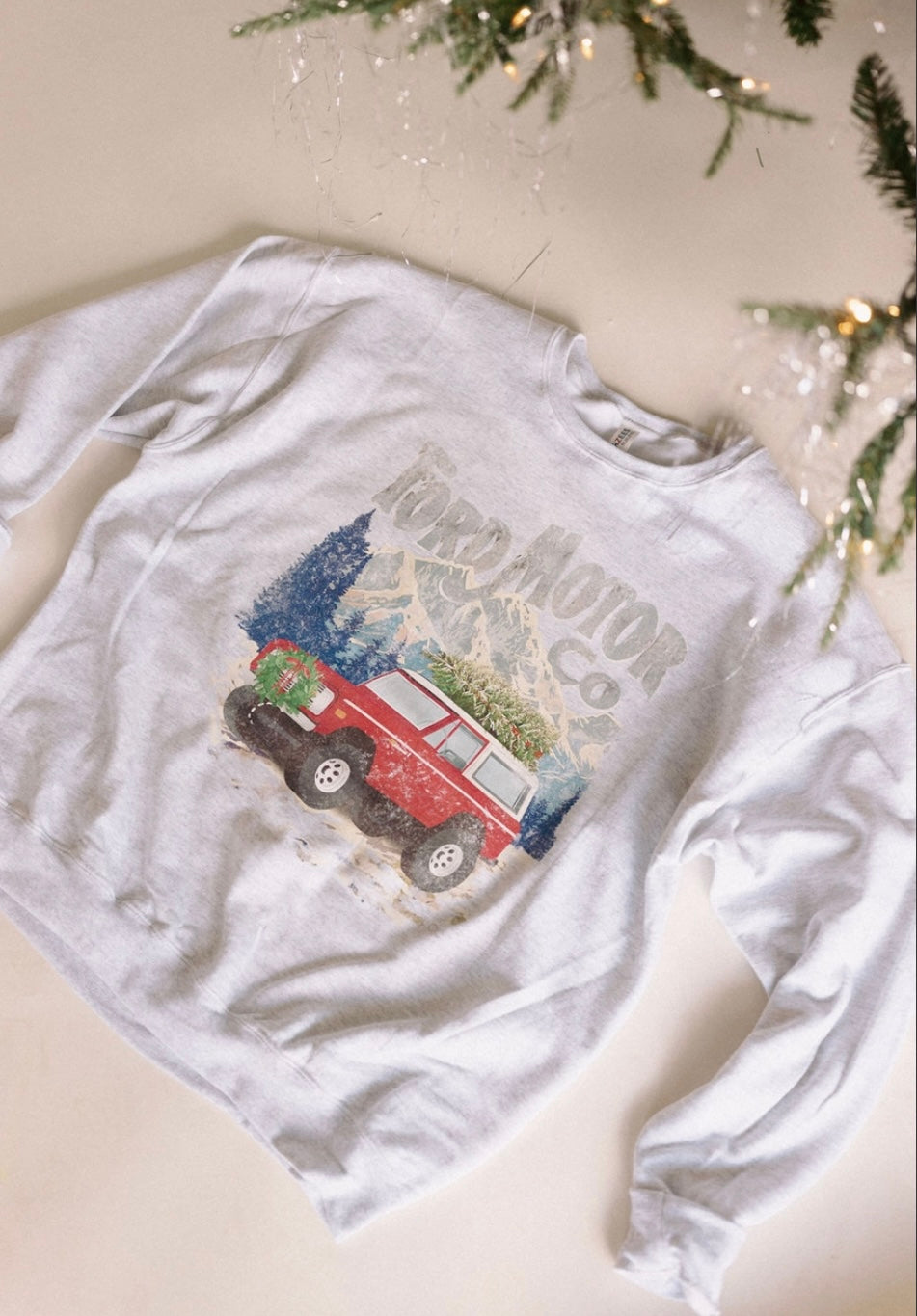FORD CHRISTMAS CREWNECK