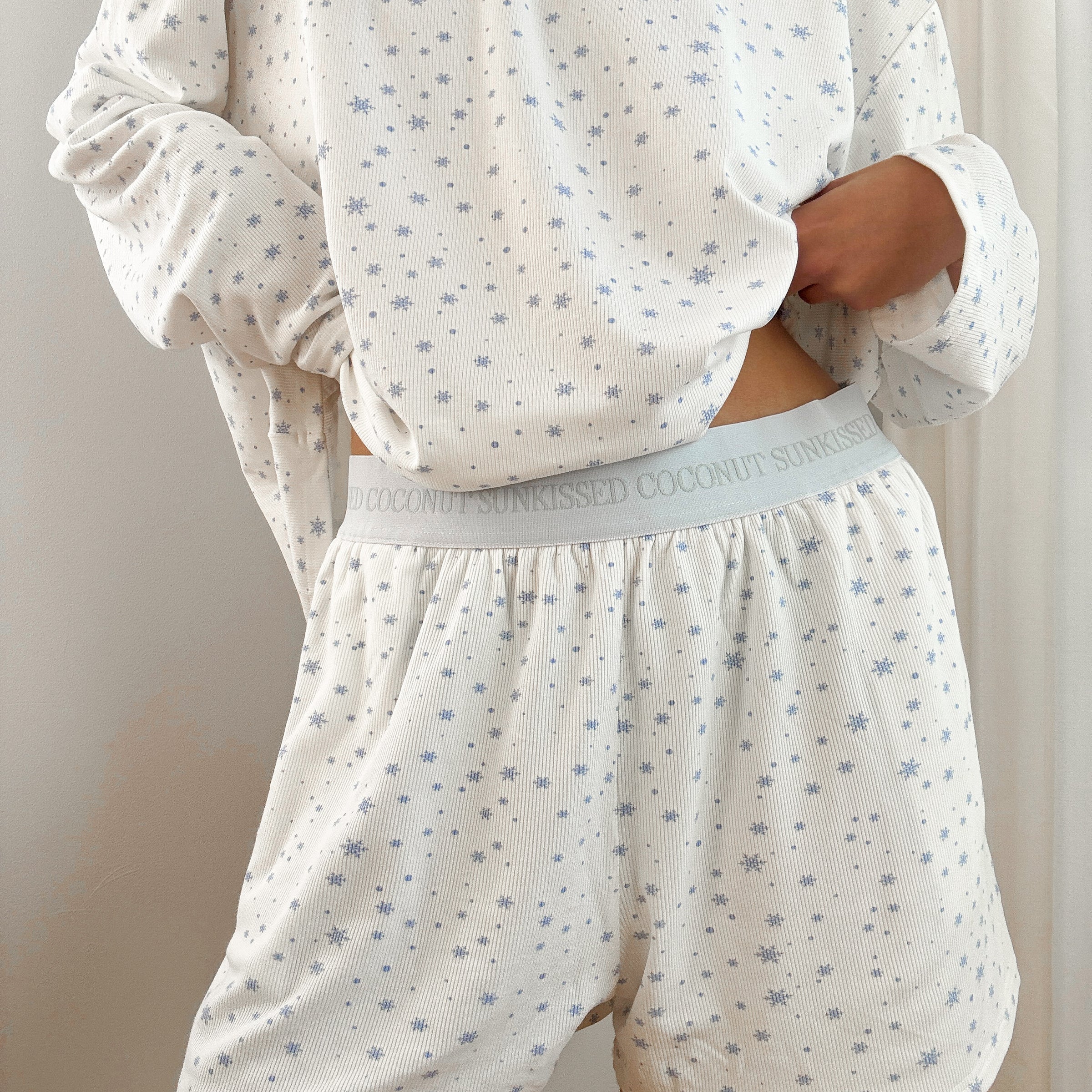 Snow Flurries Lounge Shorts