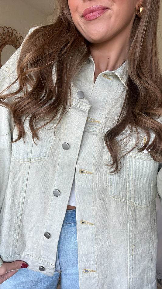 WASHED DENIM JACKET