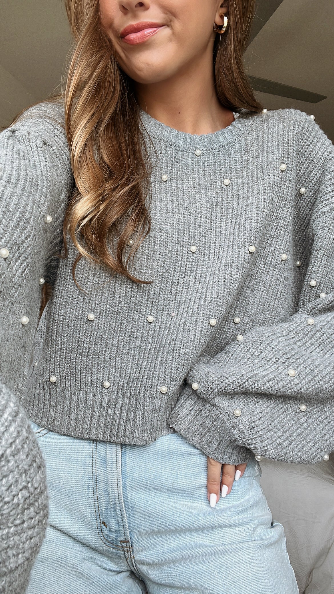 ASH PEARL DETAILED SWEATER
