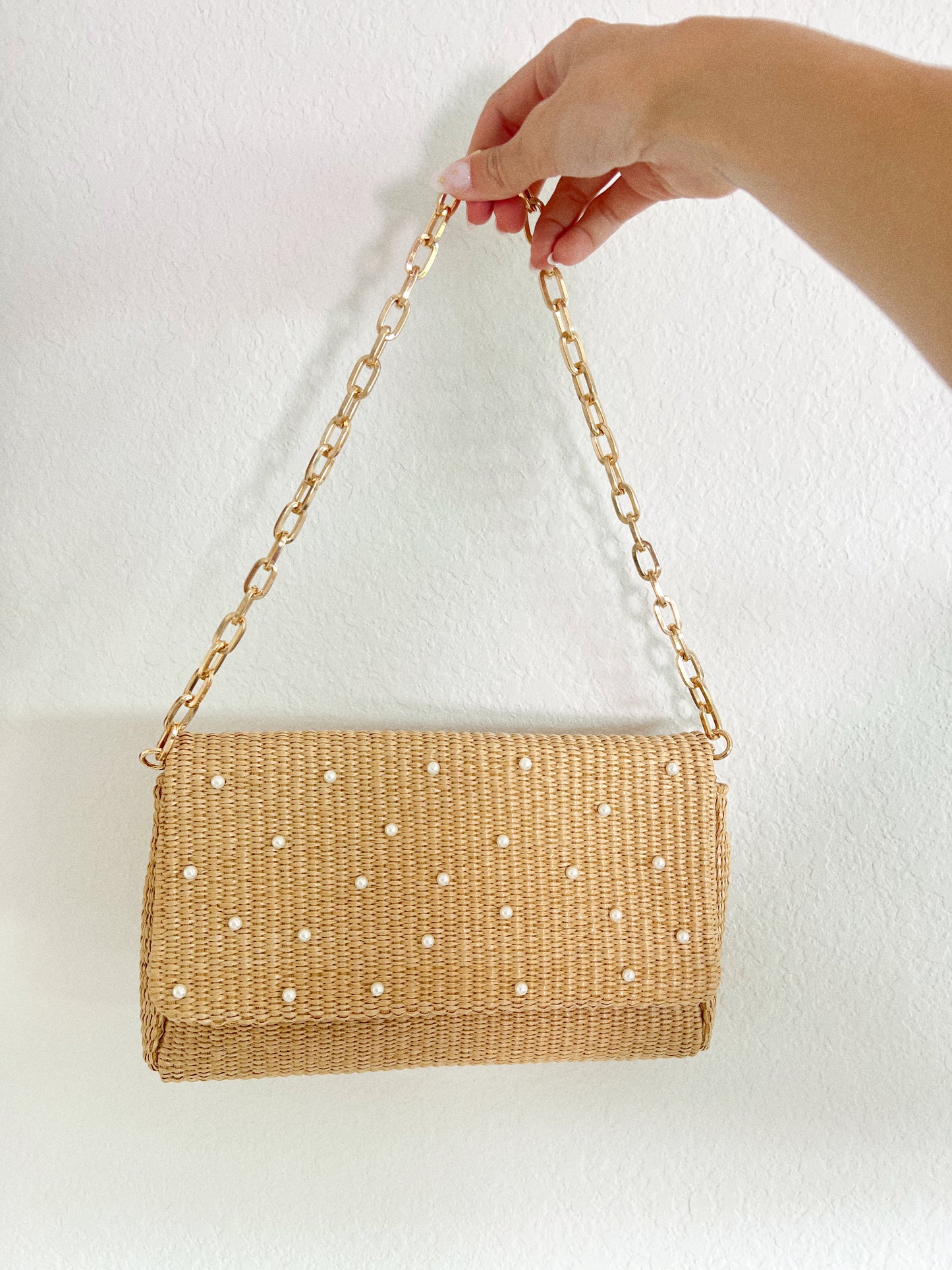 PEARL RATTAN SHOULDER BAG