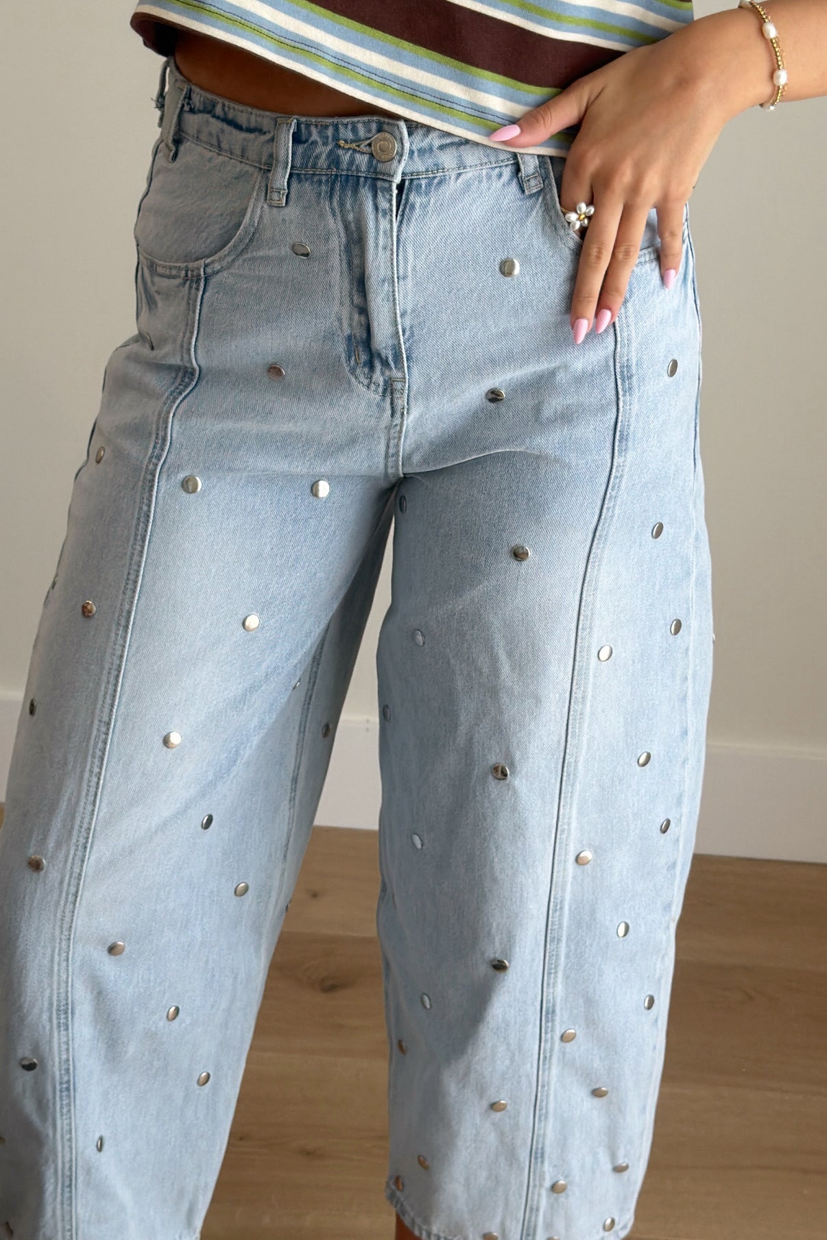Star Studded Barrel Jeans